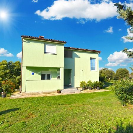 Apartments Bernarda 1773 Banjole Exterior photo