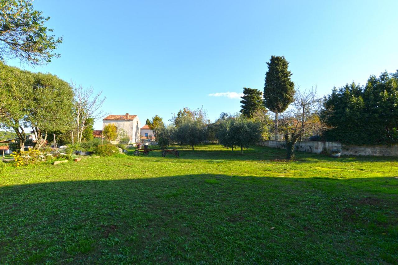 Apartments Bernarda 1773 Banjole Exterior photo